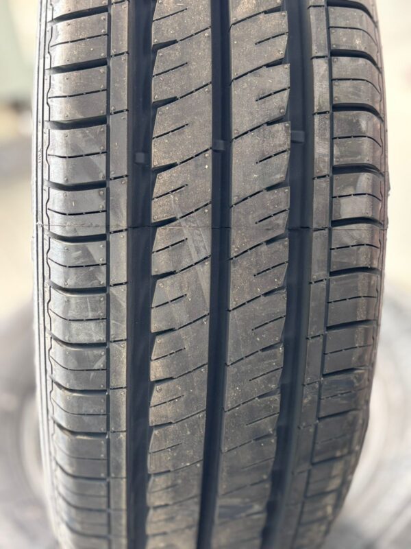 PNEU 215/65R16C DURABLE - 8PR 109/107R CARGO 4 - Image 4